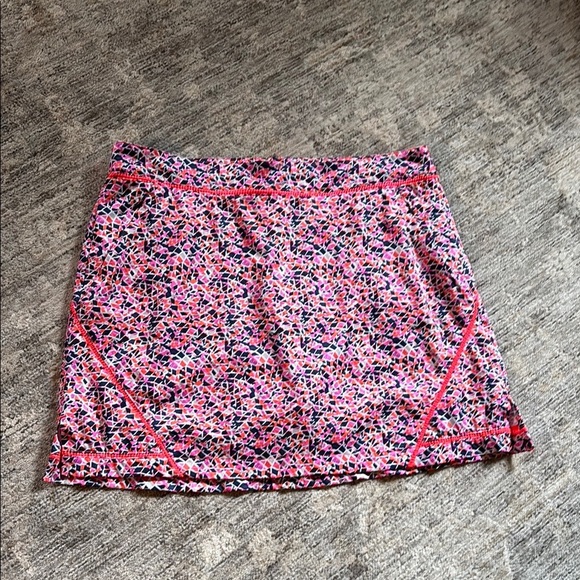 Lady Hogan Pink pattered athletic skort - size 12 - built in shorts - Picture 1 of 5